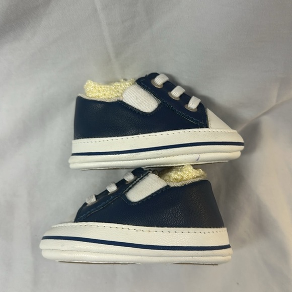 Peknin - Made in Brazil - baby/newborn crib shoes with elastic laces. Size 0 - Picture 5 of 8